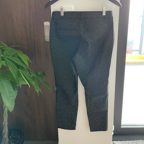 Black and gold Size 4 Trousers - Picture 4 of 5